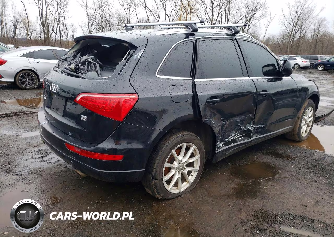 2010 Audi Q5 VIN:WA1CKAFP2AA080053 - 3