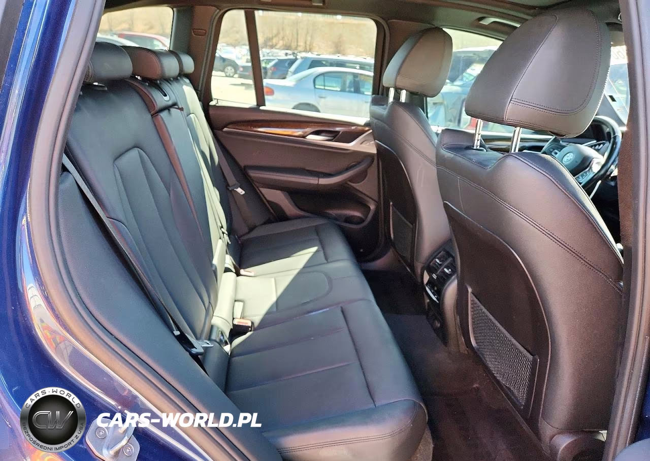 2019 BMW X3 xDrive30I VIN:5UXTR9C53KLP95575 - 11