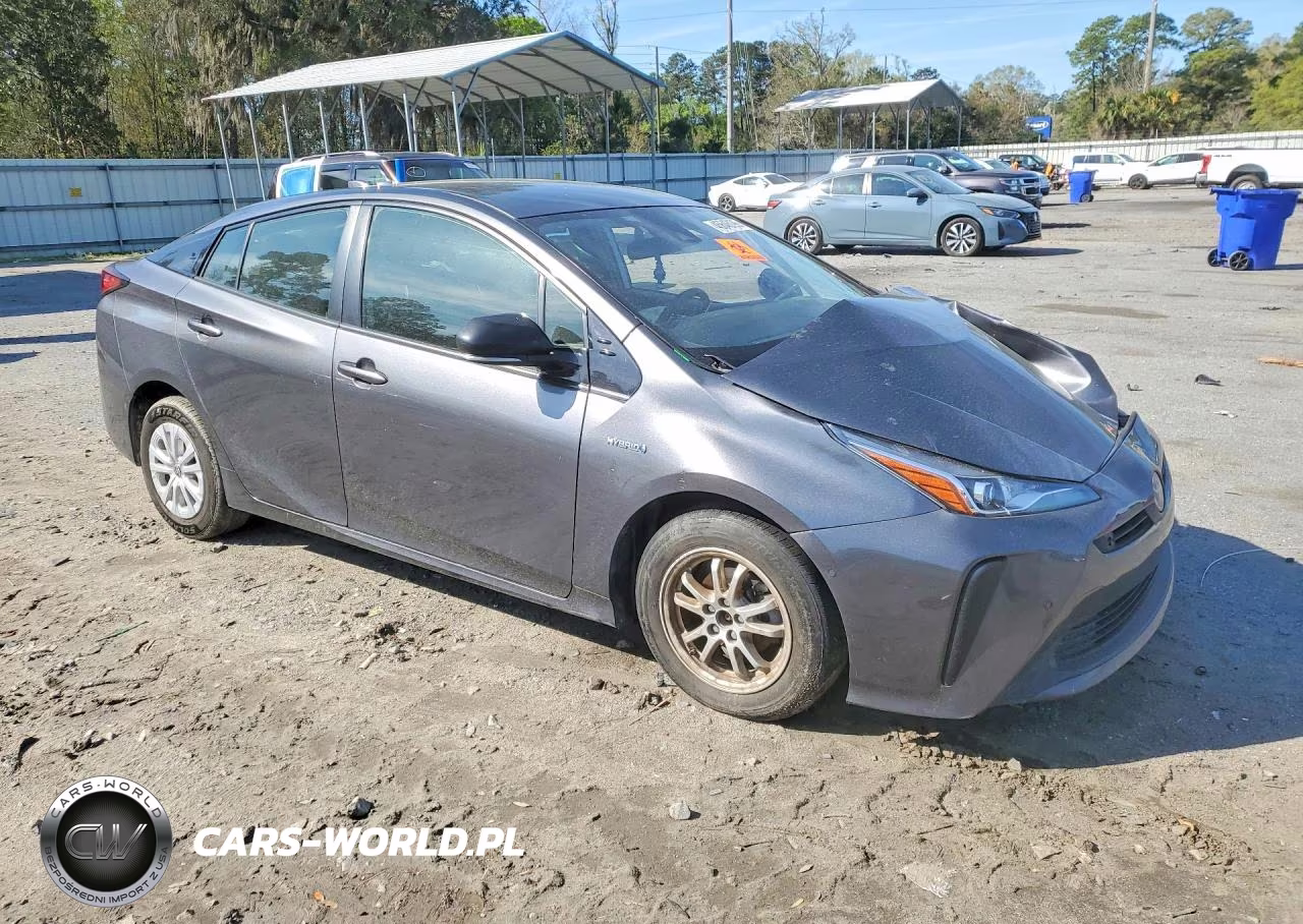 2020 Toyota Prius Le VIN:JTDKARFU8L3104811 - 4