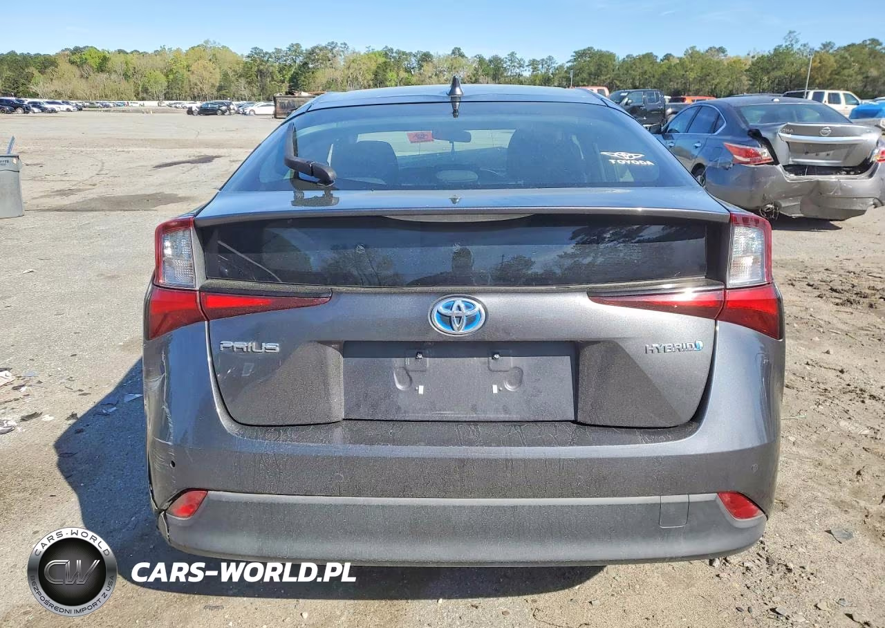 2020 Toyota Prius Le VIN:JTDKARFU8L3104811 - 6