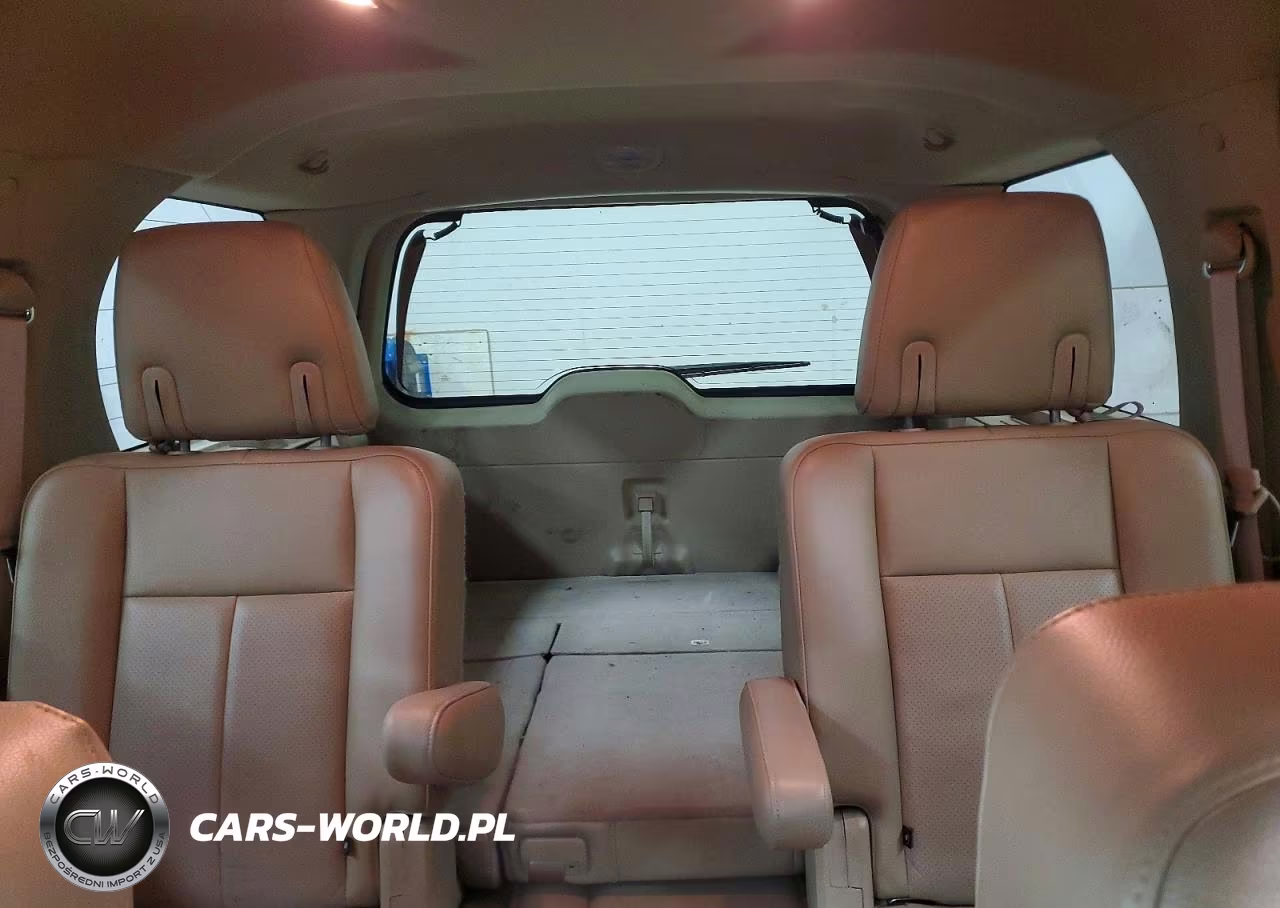 2014 Ford Expedition Xlt VIN:1FMJU1J58EEF53137 - 10