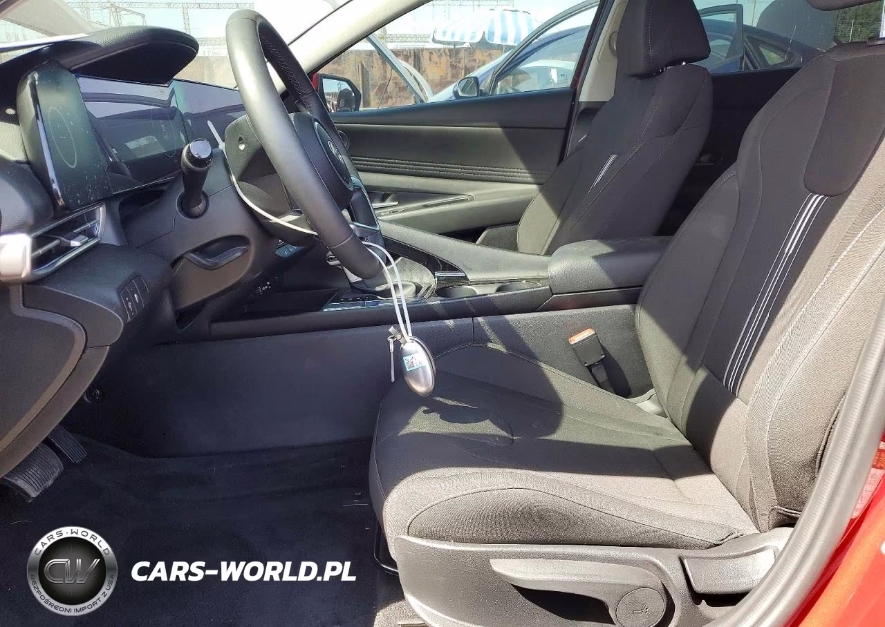 2025 Hyundai Elantra Sel Convenience VIN:KMHLS4DG7SU021439 - 7