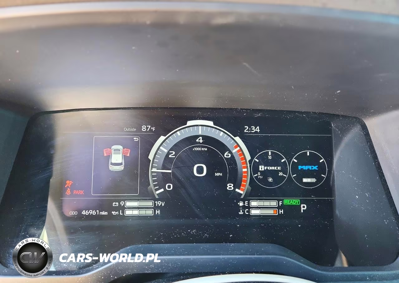 2023 Toyota Sequoia Platinum VIN:7SVAAAAA8PX001984 - 9
