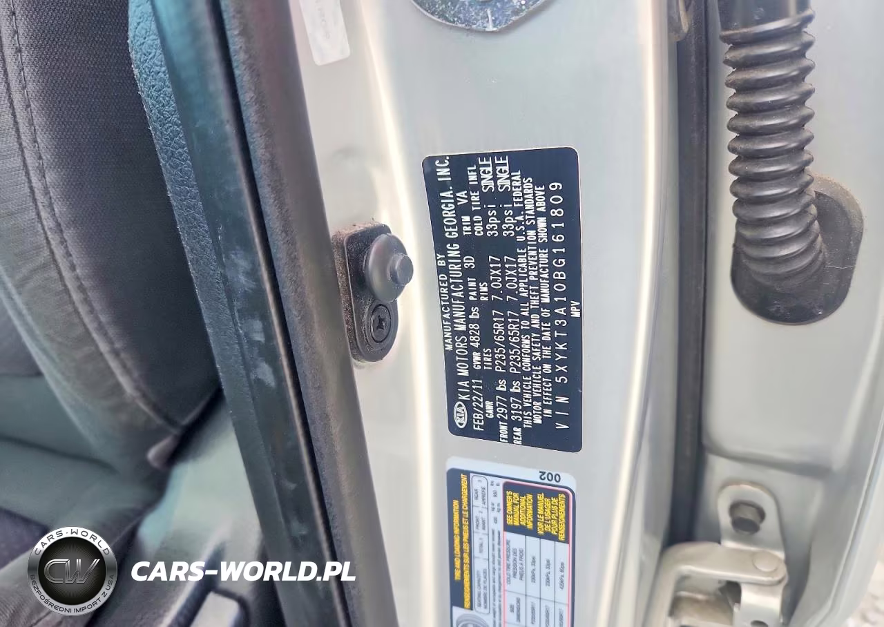 2011 Kia Sorento Lx VIN:5XYKT3A10BG161809 - 13