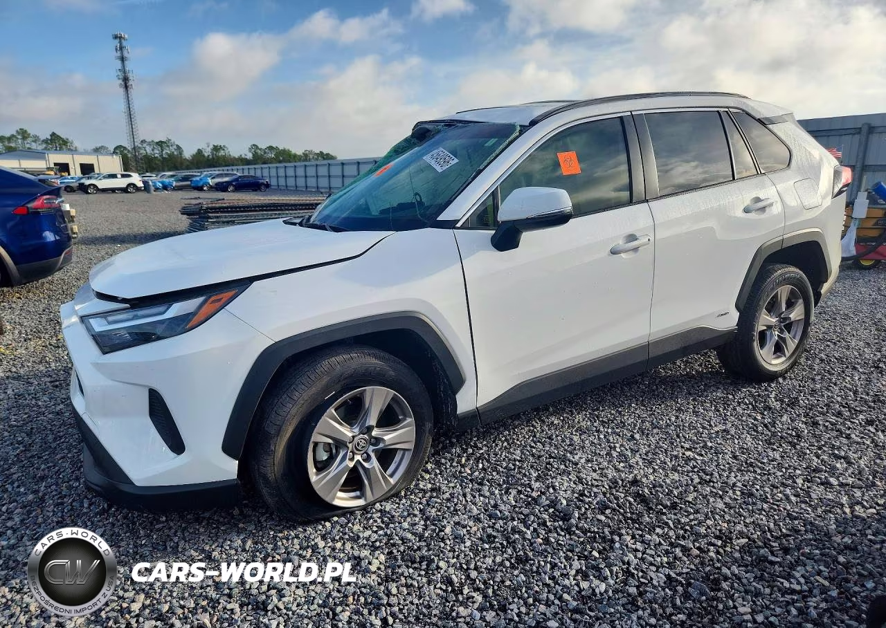2024 Toyota Rav4 Hybrid Xle – zdjęcie 1 z 13