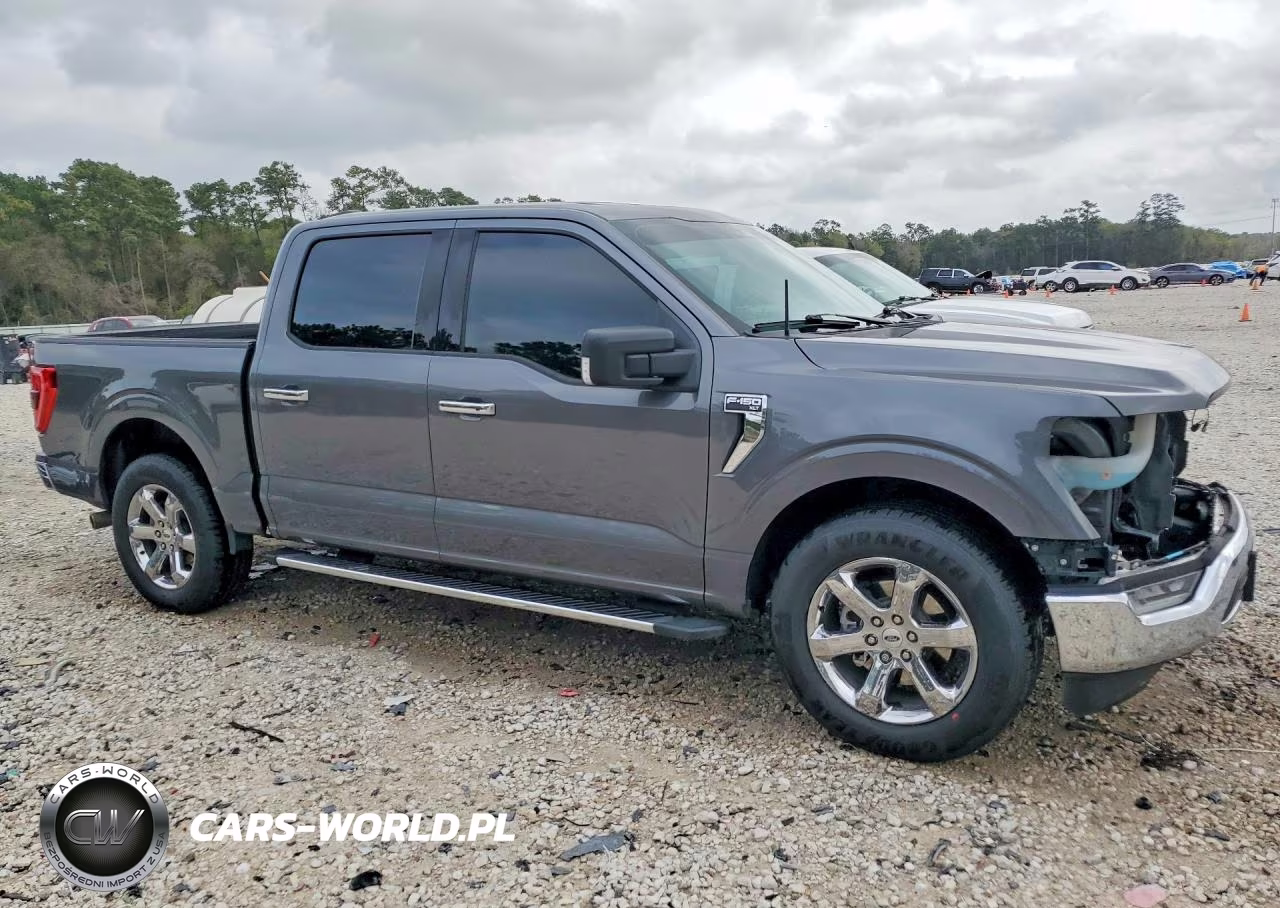 2023 Ford F150 Supercrew VIN:1FTEW1C56PKF43935 - 4