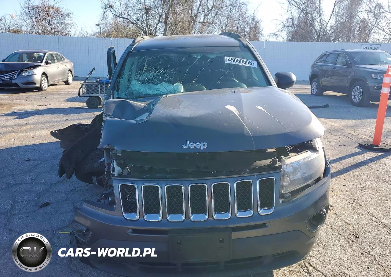 2016 Jeep Compass Sport VIN:1C4NJCBAXGD568849 - 5
