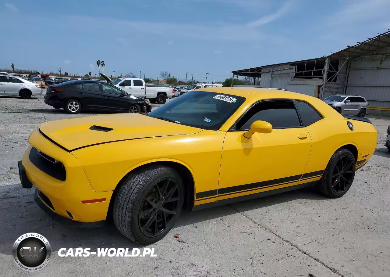 2017 Dodge Challenger Sxt