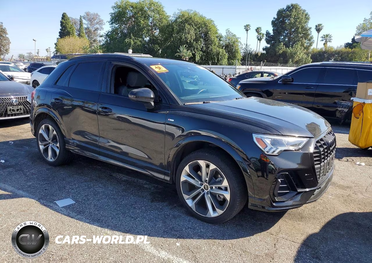 2022 Audi Q3 Premium Plus S Line 45 VIN:WA1EECF38N1127570 - 4
