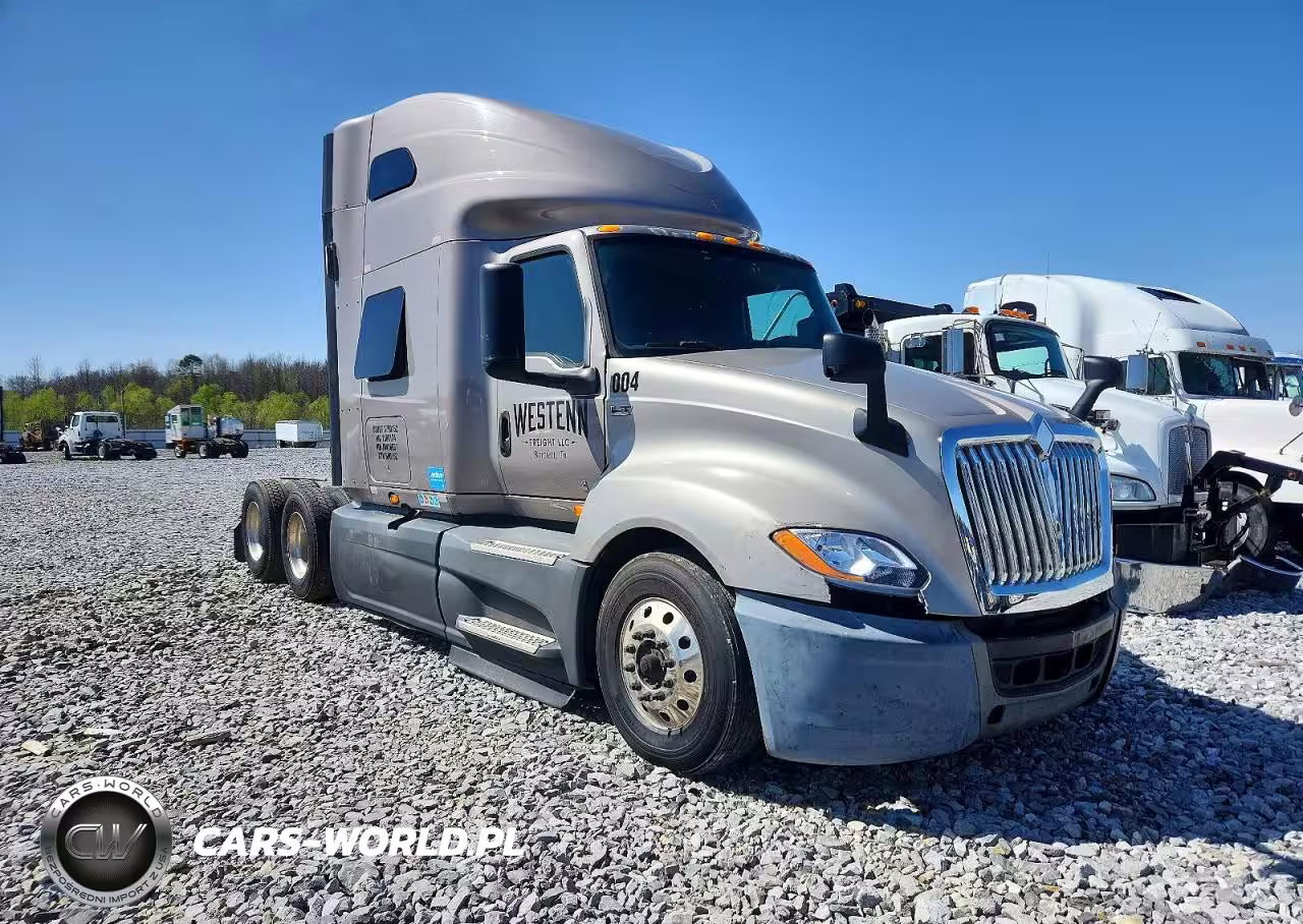 2018 International Lt625 Semi Truck