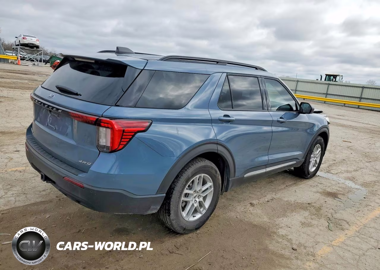 2025 Ford Explorer Active VIN:1FMUK8DH3SGB45629 - 3