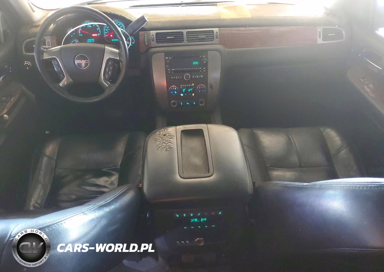 2007 GMC Yukon Xl C1500 VIN:1GKFC16097J224360 - 8