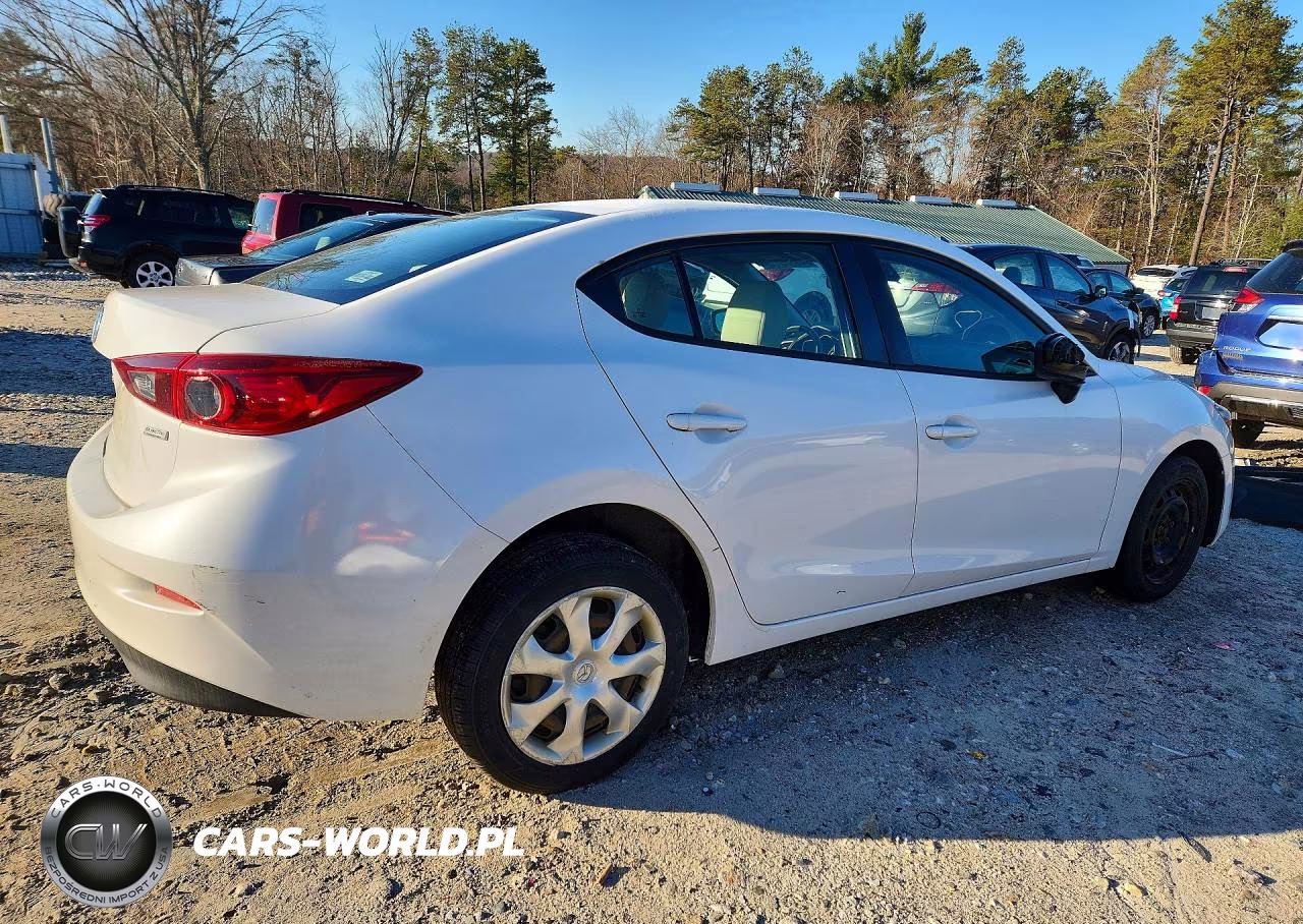 2018 Mazda 3 Sport VIN:3MZBN1U74JM232460 - 3
