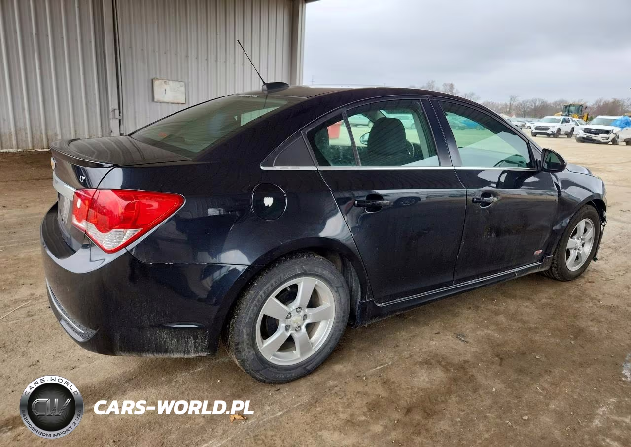 2015 Chevrolet Cruze Lt VIN:1G1PC5SB0F7266113 - 3