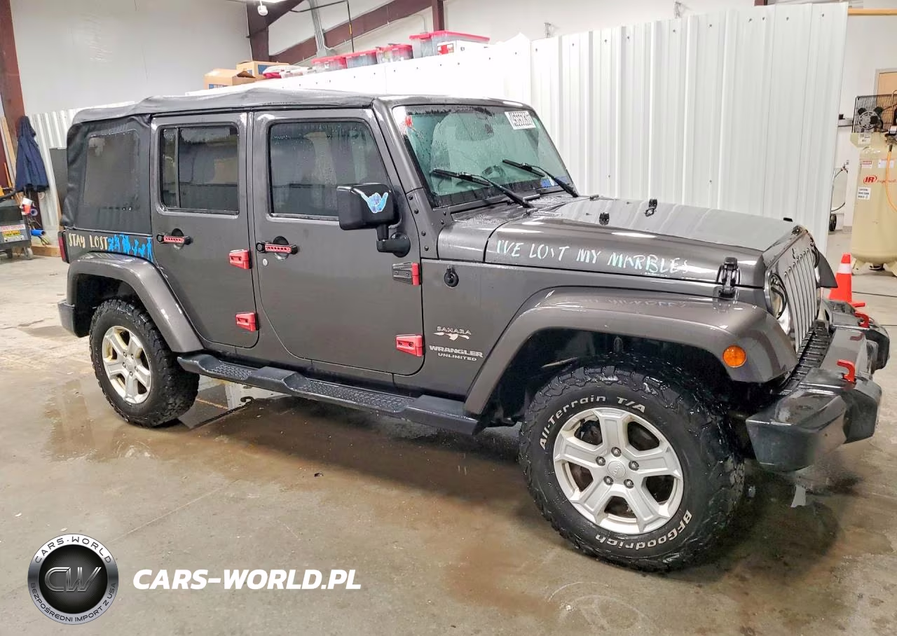 2017 Jeep Wrangler Unlimited Sahara VIN:1C4BJWEG5HL732598 - 4