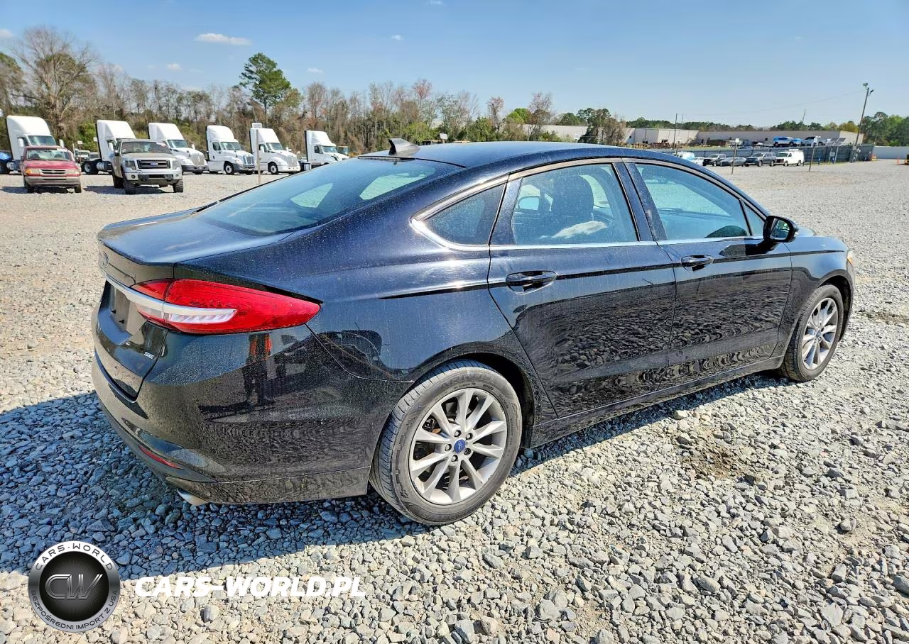 2017 Ford Fusion Se VIN:3FA6P0H79HR236655 - 3