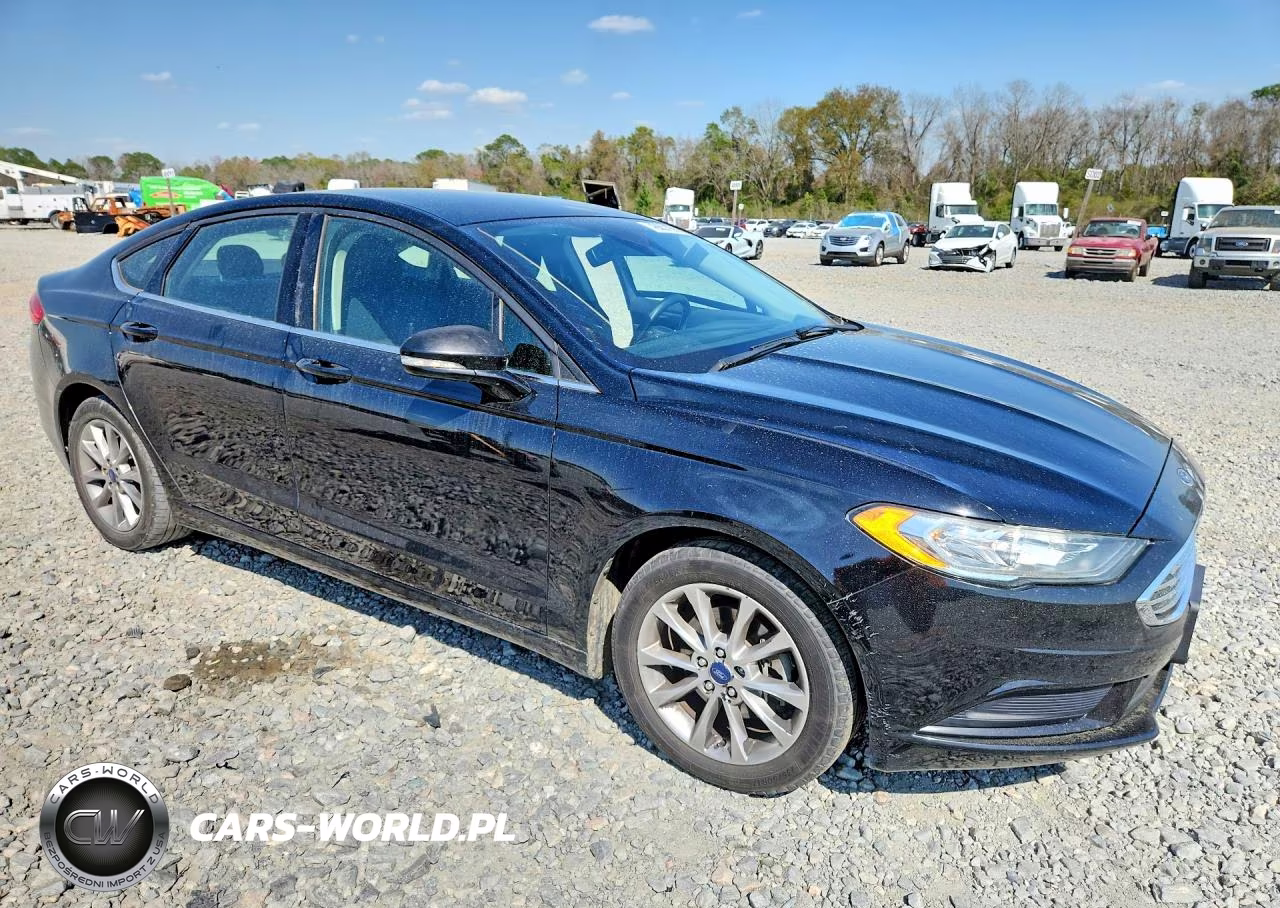 2017 Ford Fusion Se VIN:3FA6P0H79HR236655 - 4
