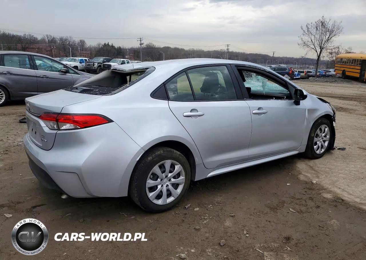 2025 Toyota Corolla Hybrid Le VIN:JTDBCMFE0S3089998 - 3