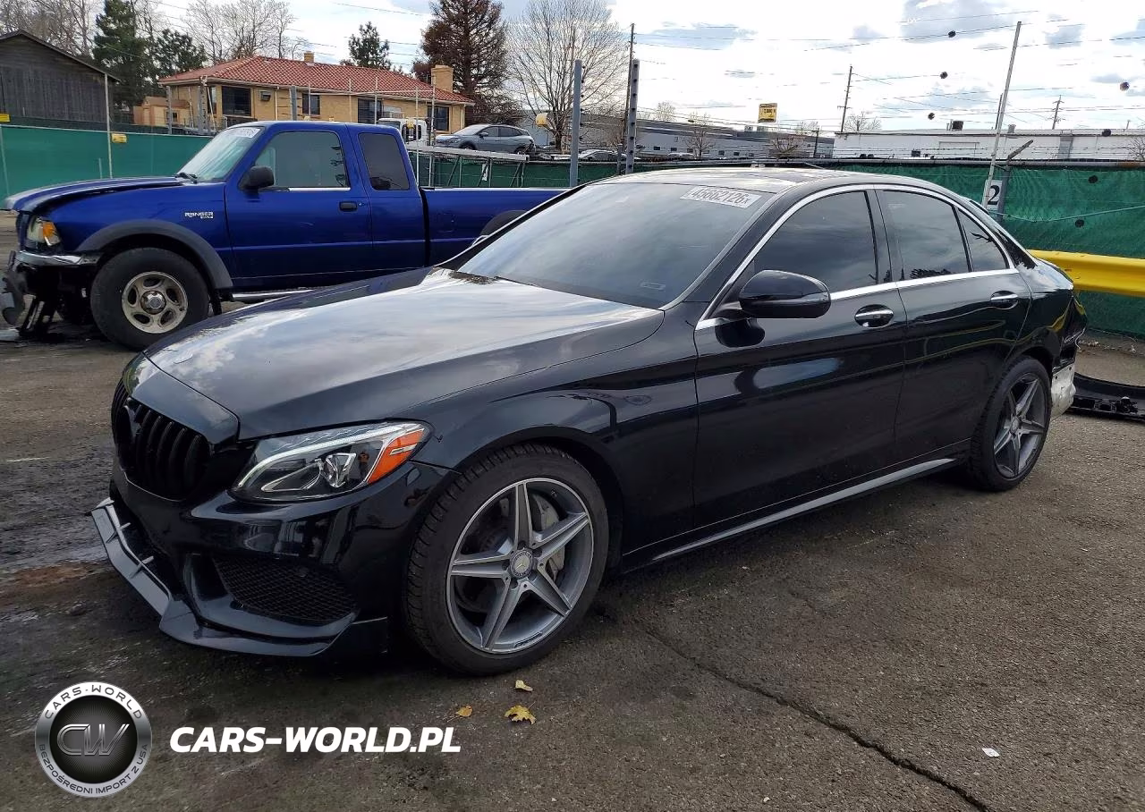 2016 Mercedes-Benz C 300 4Matic VIN:55SWF4KB4GU117539 - 1