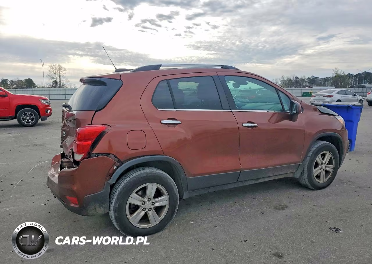 2019 Chevrolet Trax 1Lt VIN:3GNCJPSB9KL286025 - 3