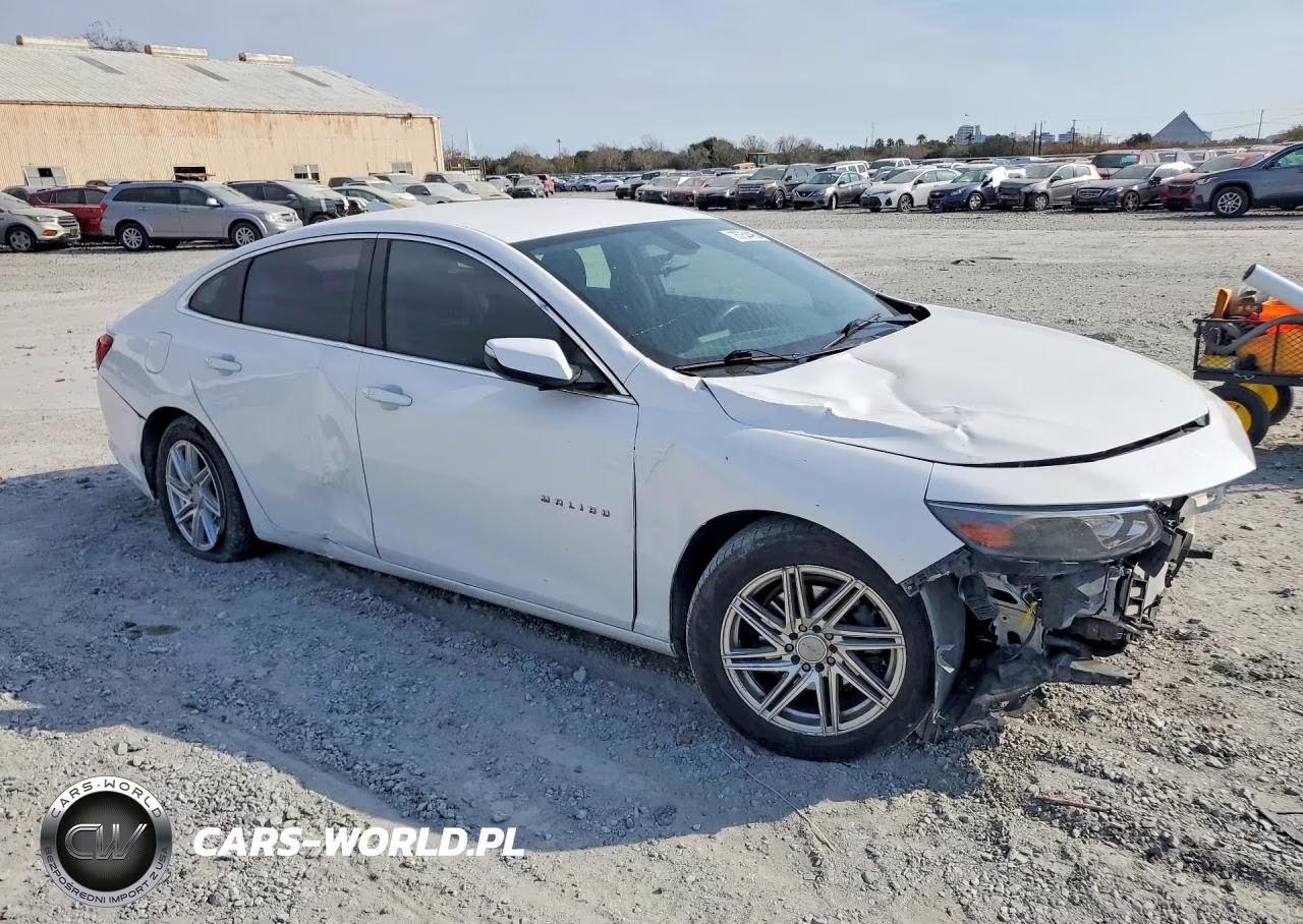 2016 Chevrolet Malibu Lt VIN:1G1ZE5STXGF288560 - 4