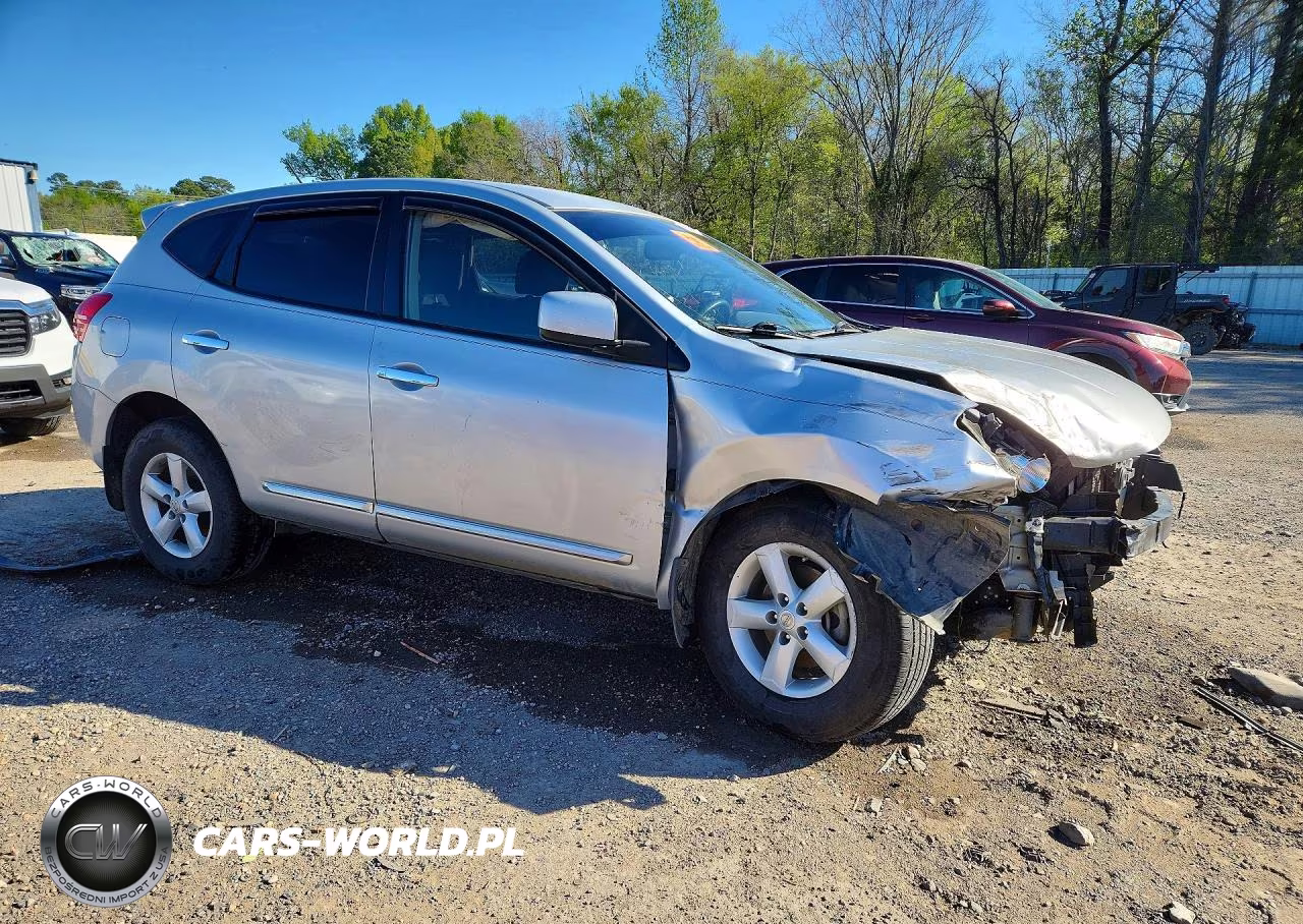 2013 Nissan Rogue S VIN:JN8AS5MT9DW036499 - 4