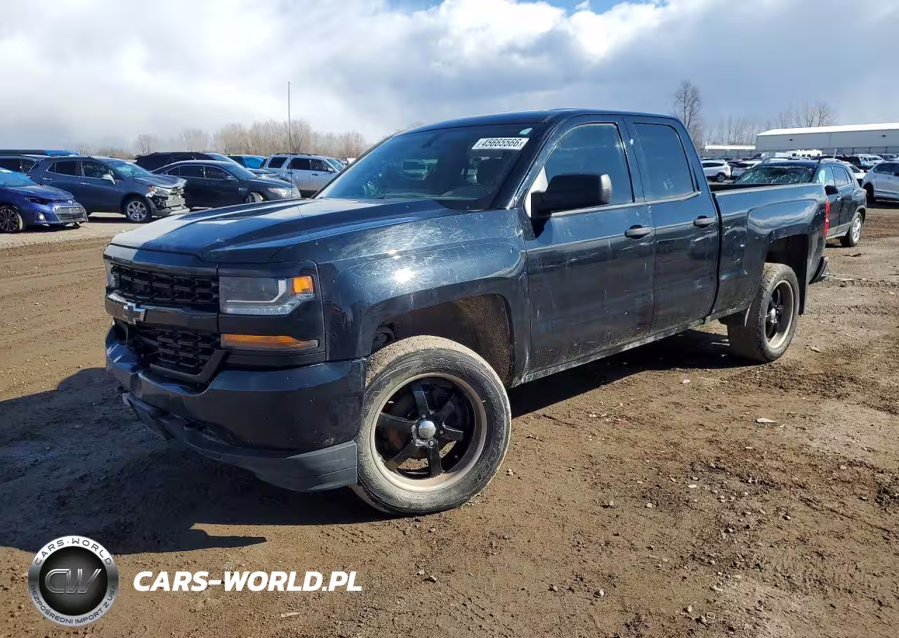 2017 Chevrolet Silverado K1500 Custom