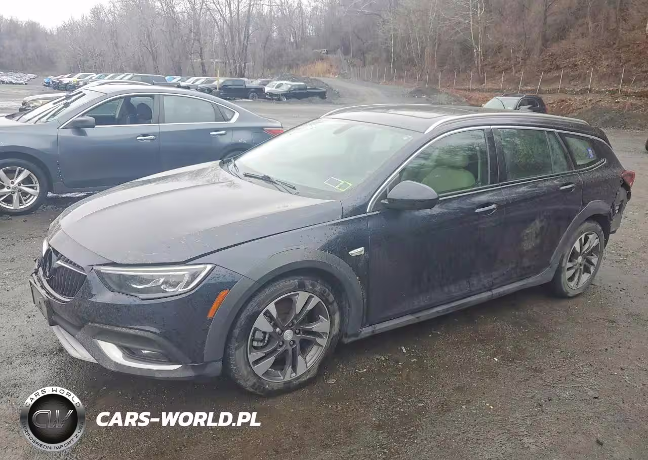 2018 Buick Regal Tourx Essence