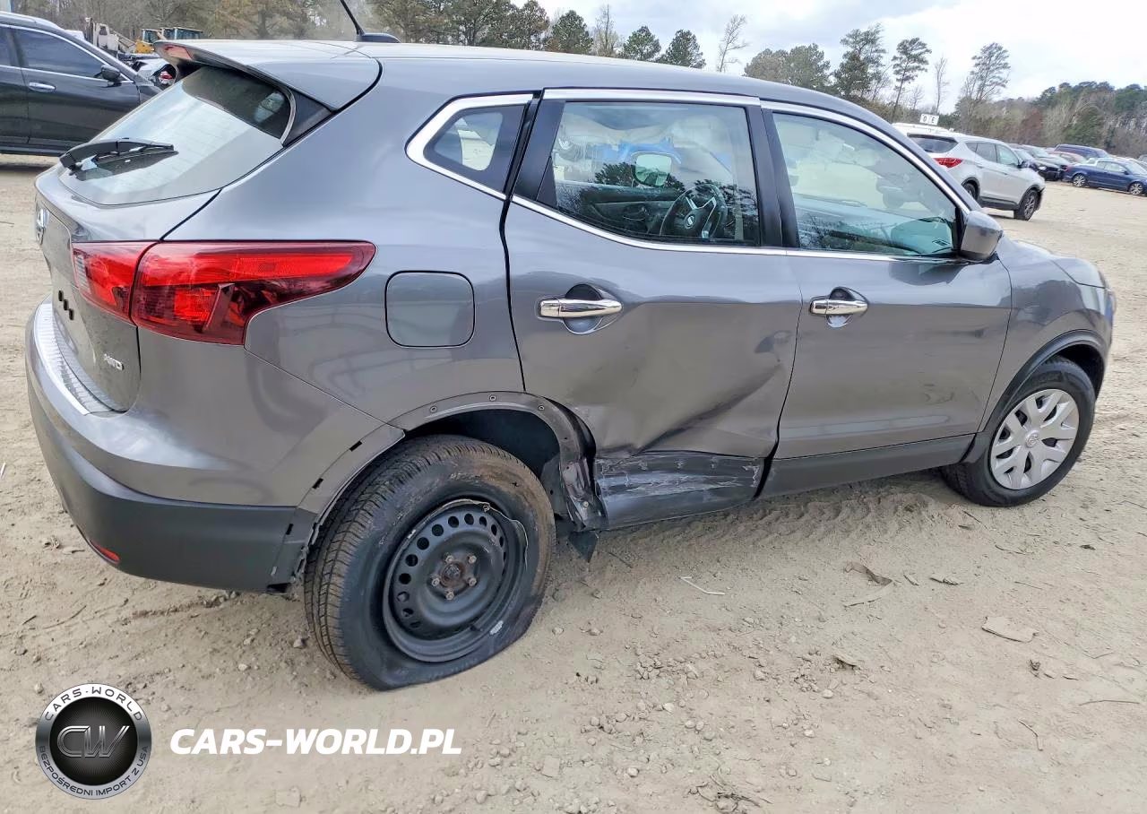 2019 Nissan Rogue Sport S VIN:JN1BJ1CR9KW326212 - 3