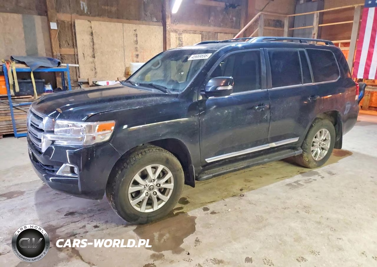 2019 Toyota Land Cruiser Base