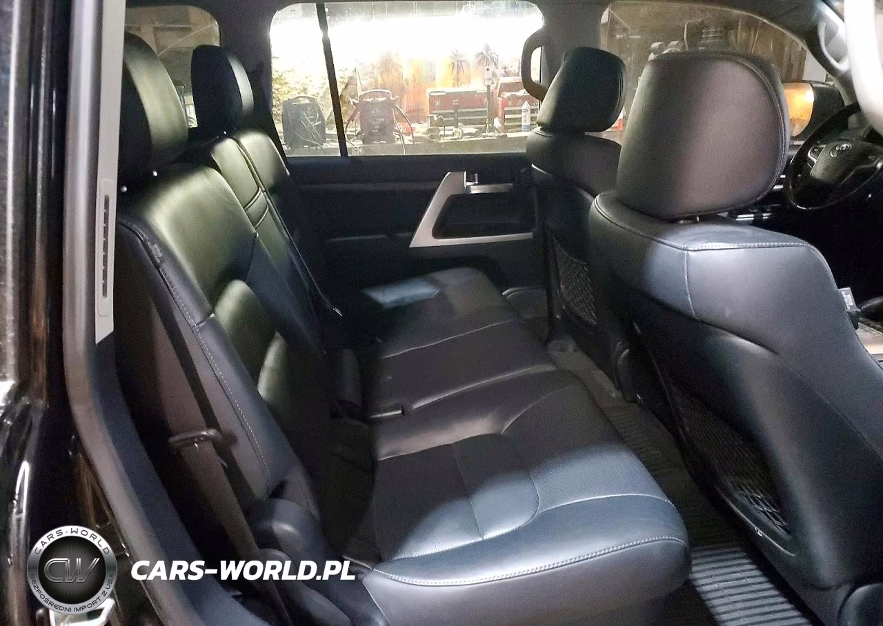 2019 Toyota Land Cruiser Base VIN:JTMCY7AJ0K4077355 - 11