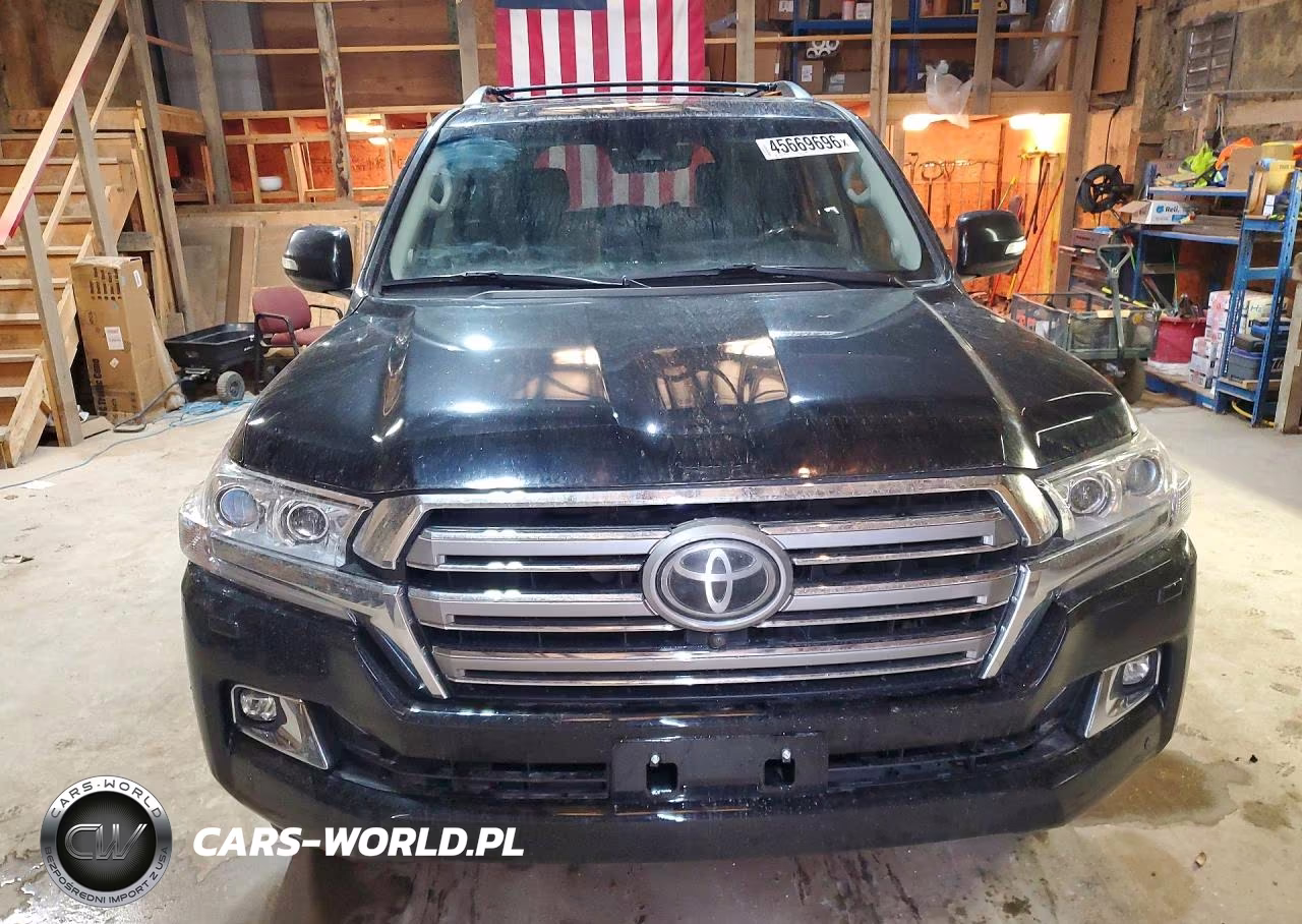 2019 Toyota Land Cruiser Base VIN:JTMCY7AJ0K4077355 - 5