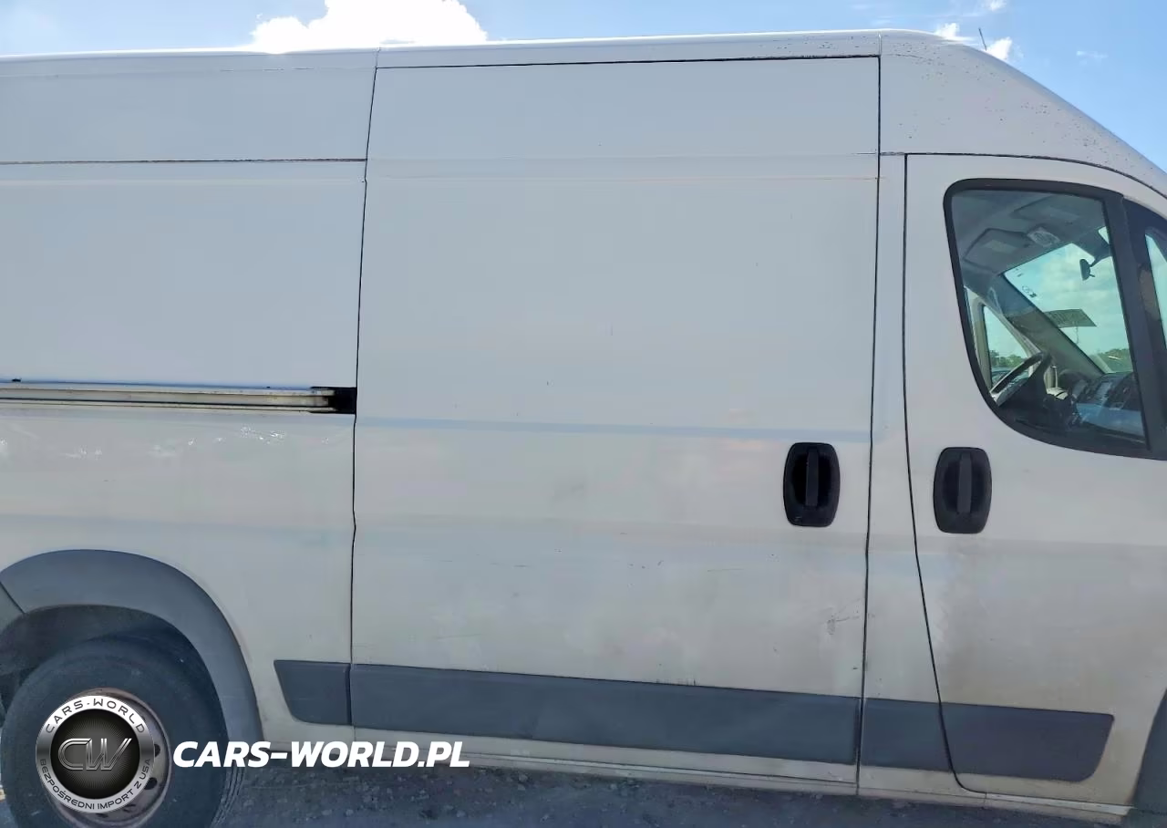 2018 Ram Promaster 2500 Delivery Van VIN:3C6TRVCG5JE112625 - 10