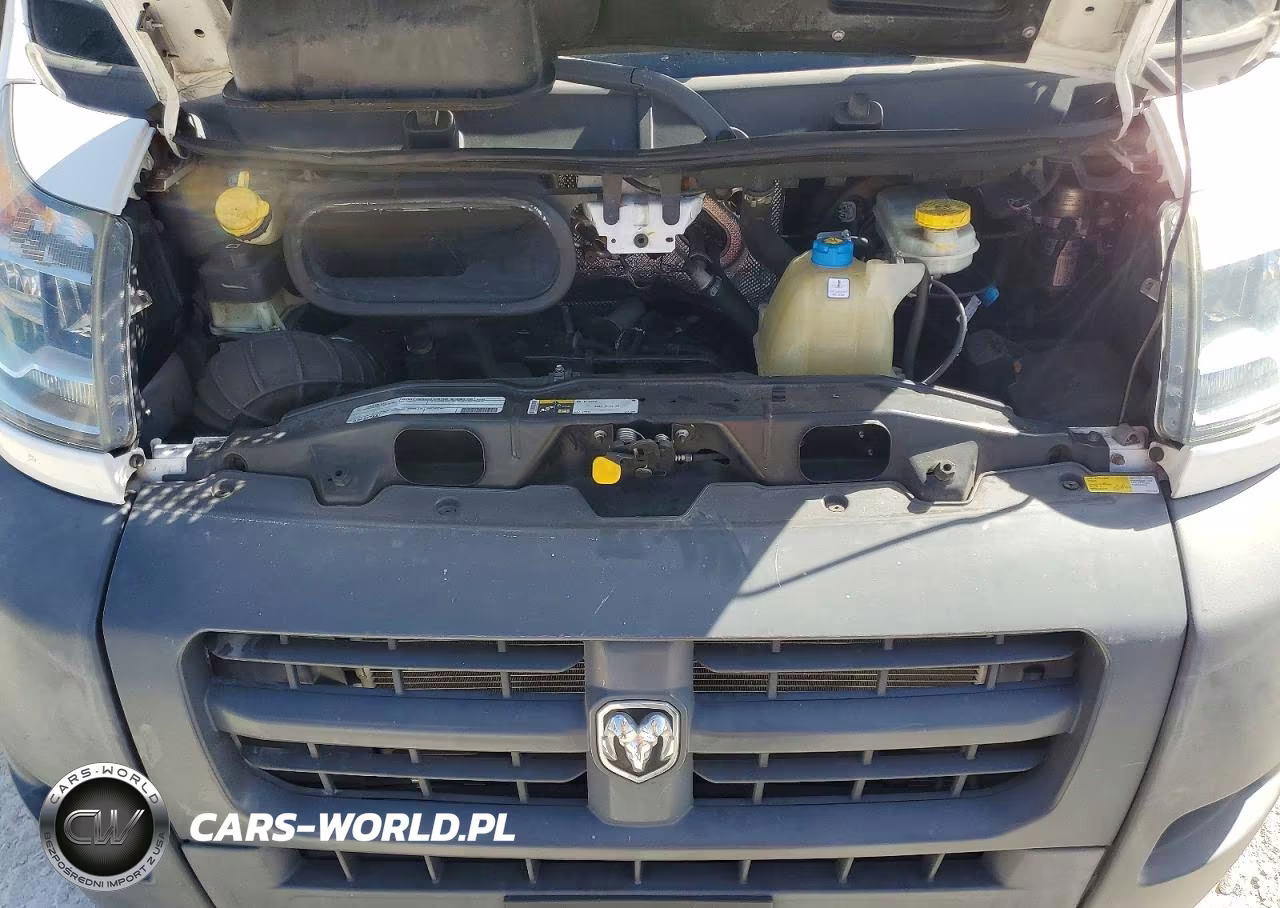 2018 Ram Promaster 2500 Delivery Van VIN:3C6TRVCG5JE112625 - 11