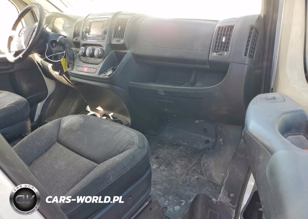 2018 Ram Promaster 2500 Delivery Van VIN:3C6TRVCG5JE112625 - 8