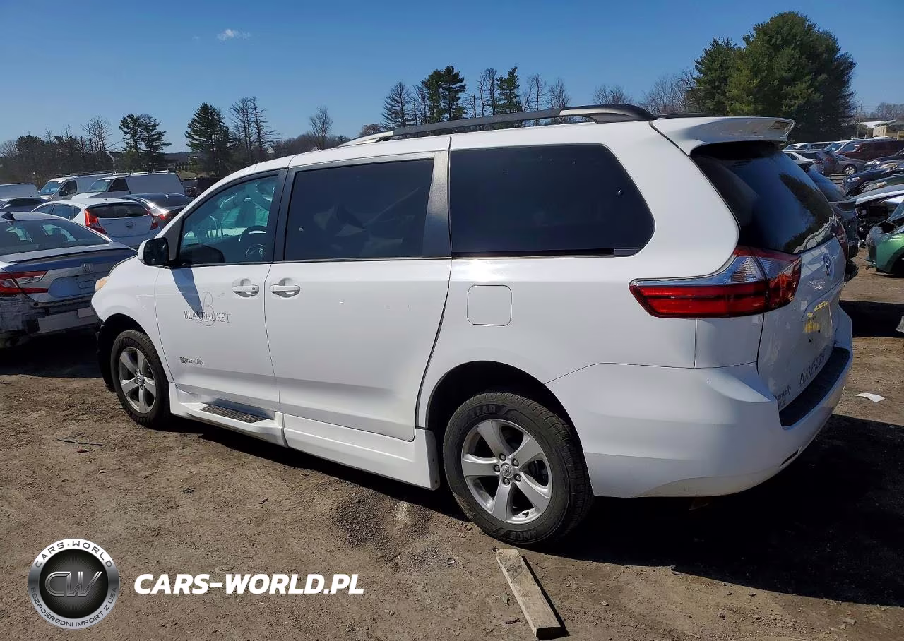 2015 Toyota Sienna Le Mobility 7-Passenger VIN:5TDKK3DC7FS561729 - 2