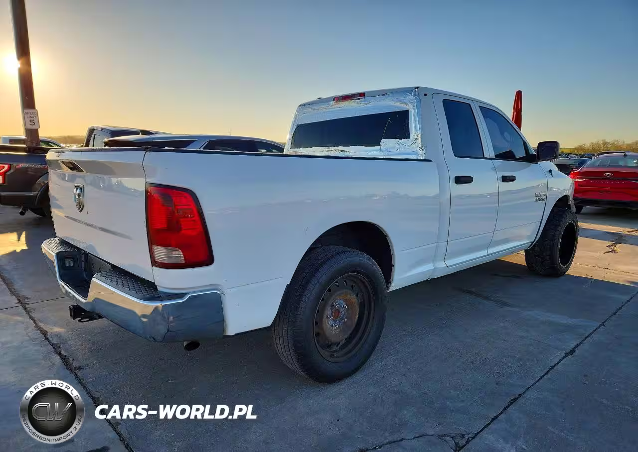 2018 Ram Trucks 1500 St VIN:1C6RR6FG2JS208012 - 3