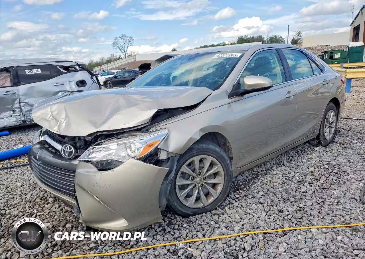 2016 Toyota Camry Le