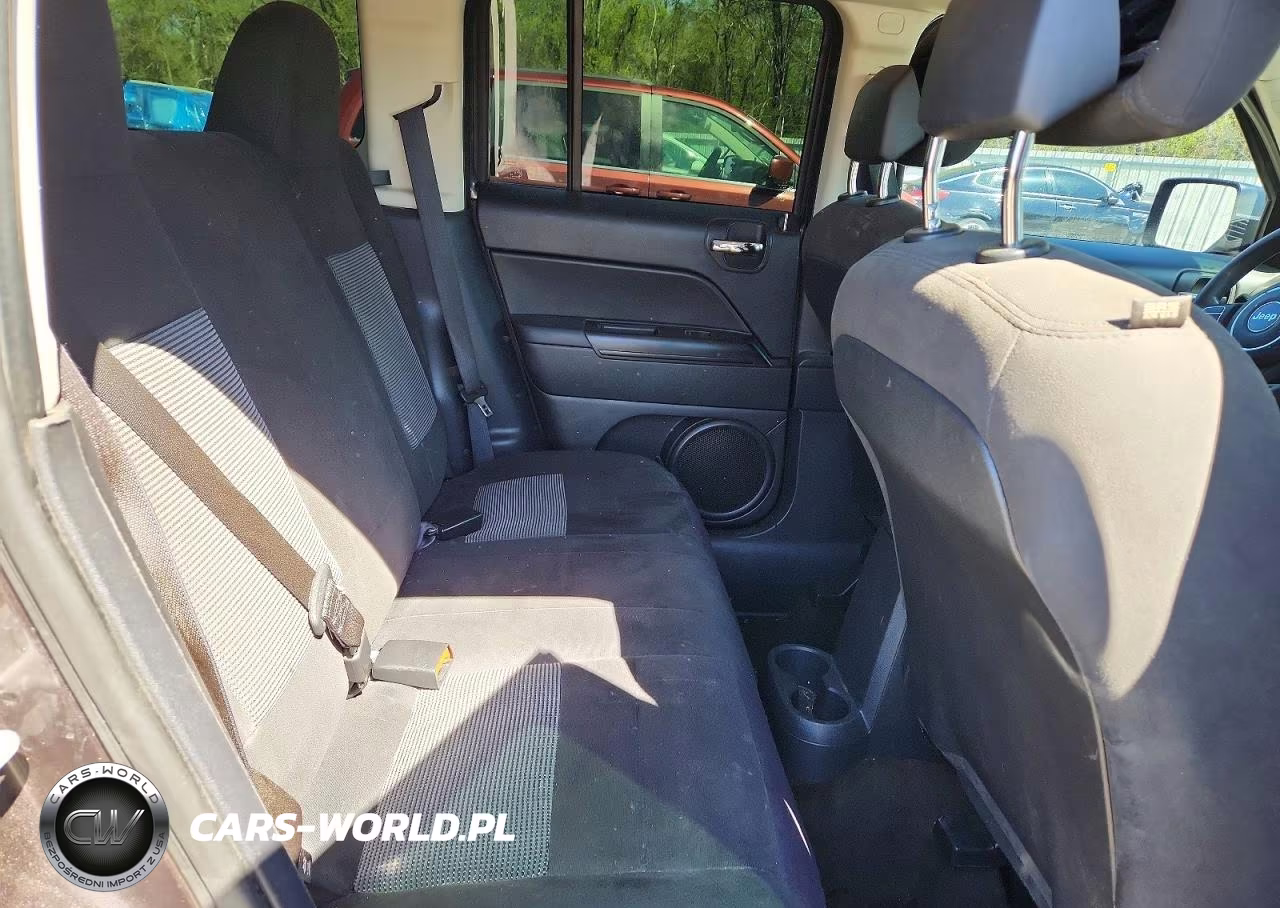 2015 Jeep Patriot Sport VIN:1C4NJPBB7FD399050 - 11