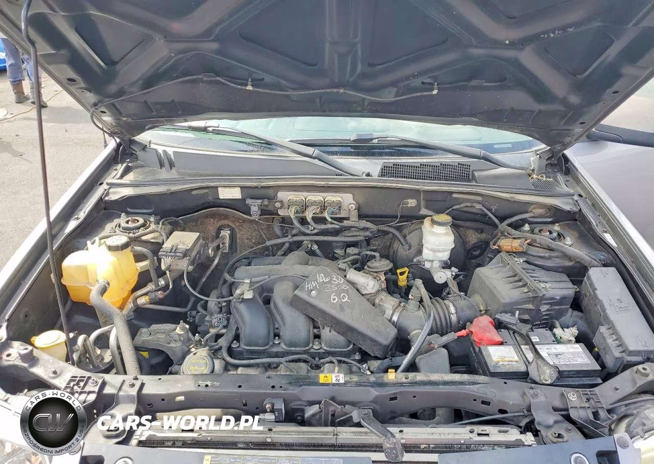 2008 Mazda Tribute S VIN:4F2CZ06138KM08415 - 12