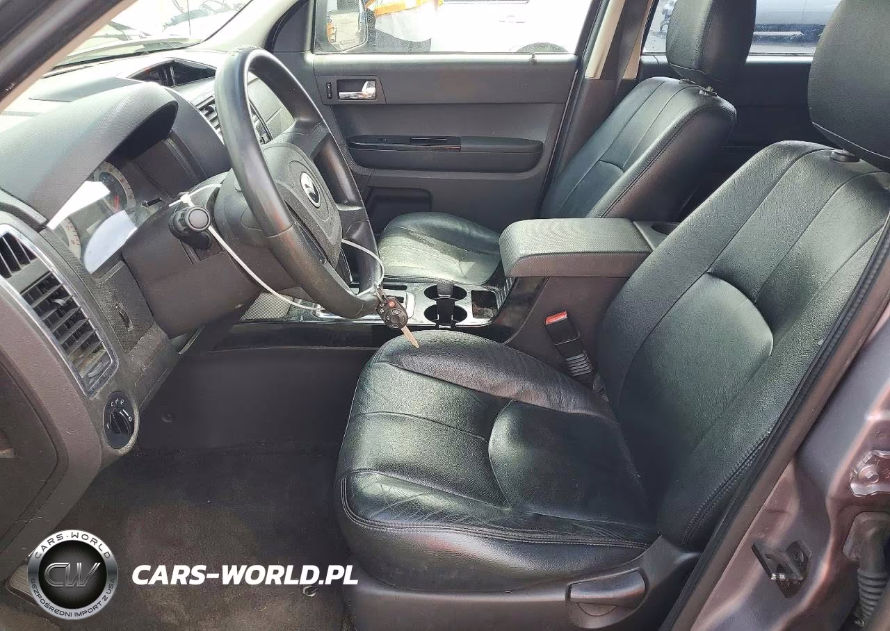 2008 Mazda Tribute S VIN:4F2CZ06138KM08415 - 7