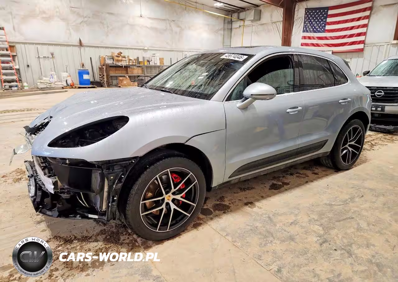 2022 Porsche Macan S