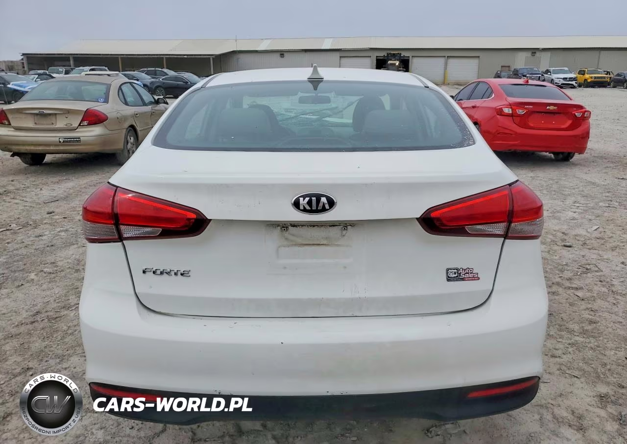 2018 Kia Forte Lx VIN:3KPFK4A71JE202412 - 6