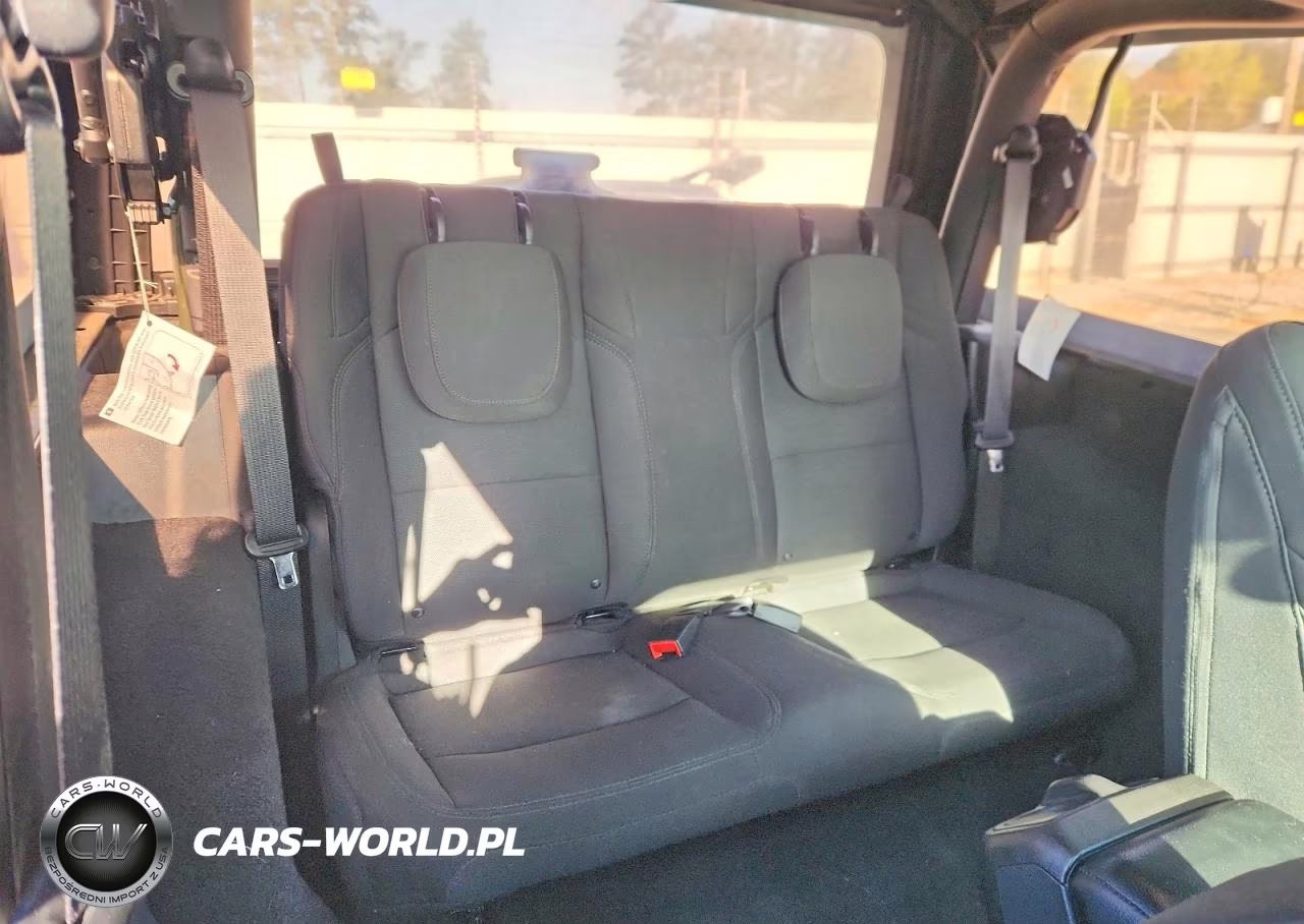 2021 Jeep Wrangler Sport VIN:1C4GJXAN8MW626123 - 10