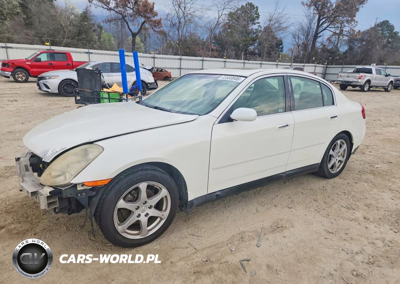 2004 Infiniti G35 Base