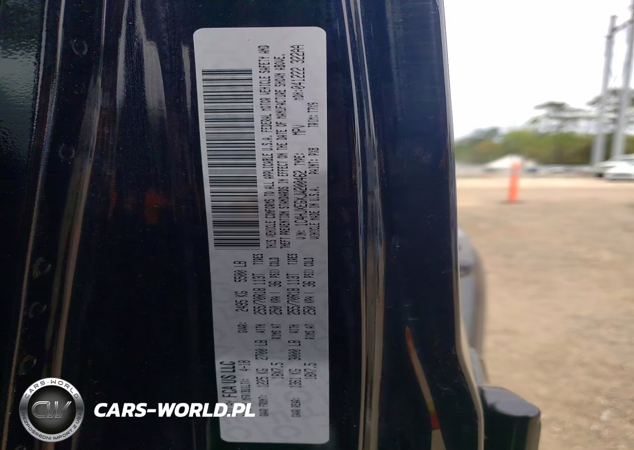 2018 Jeep Wrangler Unlimited Sahara VIN:1C4HJXEGXJW200462 - 12