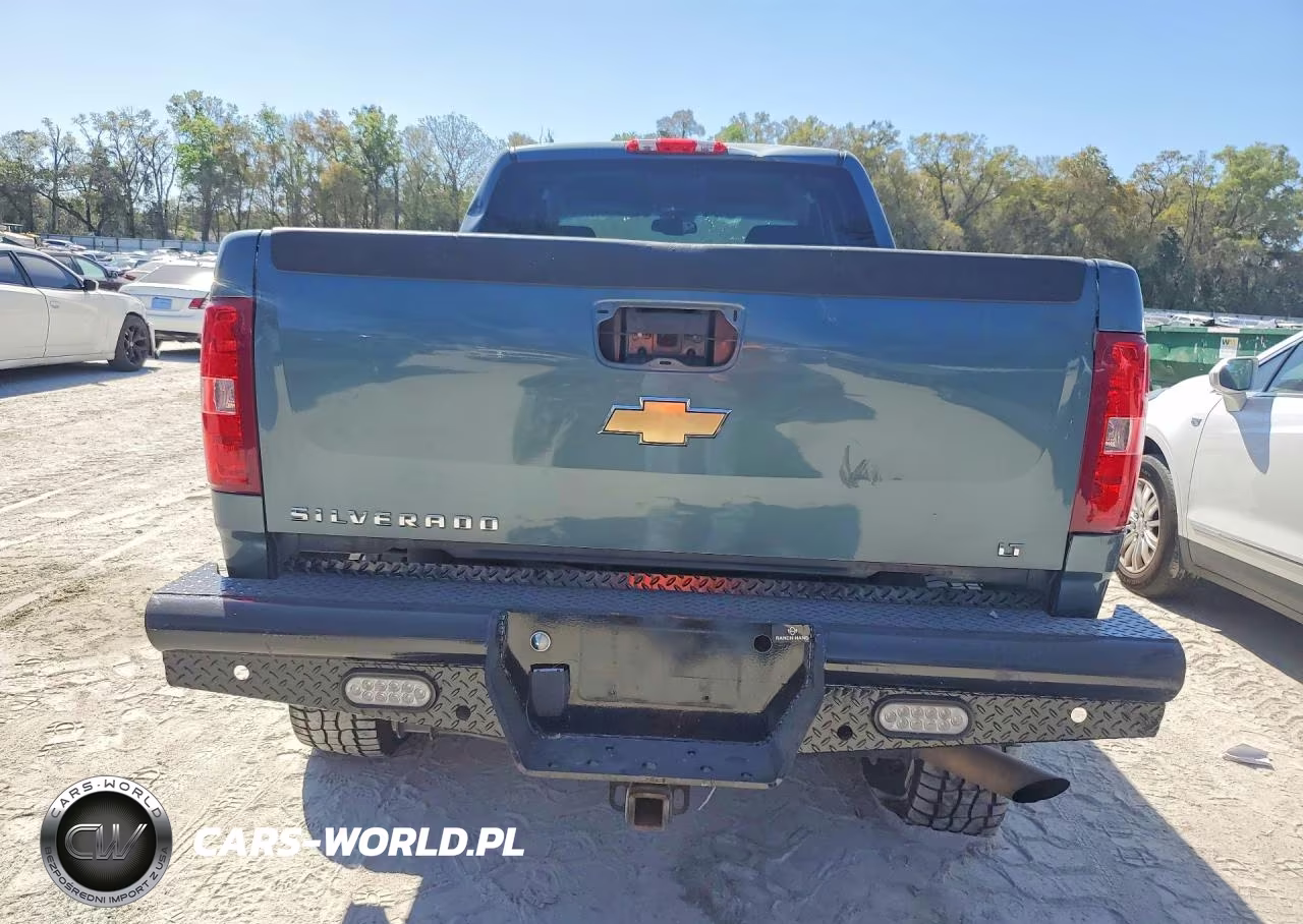 2007 Chevrolet Silverado K2500 Heavy Duty VIN:1GCHK29KX7E580755 - 6