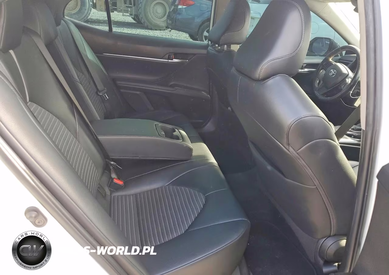 2021 Toyota Camry Se VIN:4T1G11AK0MU457712 - 10