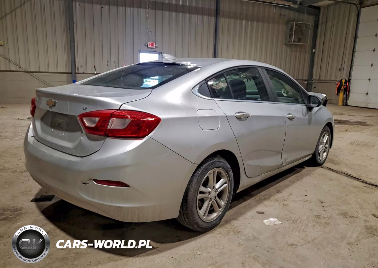 2016 Chevrolet Cruze Lt VIN:1G1BE5SM2G7241270 - 3