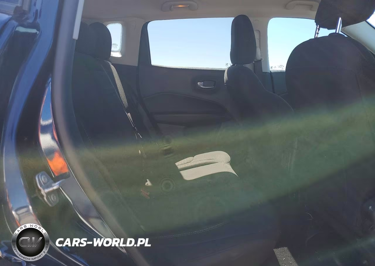 2018 Jeep Compass Sport VIN:3C4NJCAB4JT462909 - 10